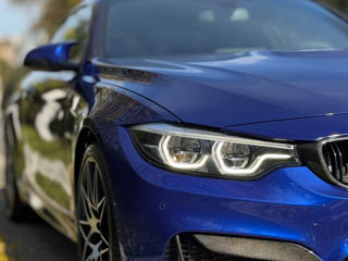 BMW M4 foto 8