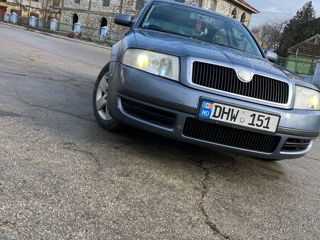 Skoda Superb foto 4