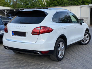 Porsche Cayenne foto 3