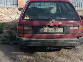 Volkswagen Passat foto 3