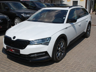 Skoda Superb foto 1