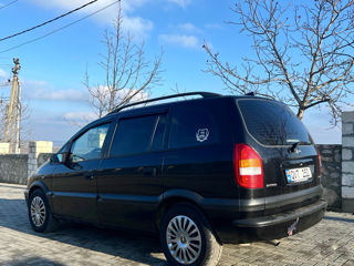 Opel Zafira foto 7