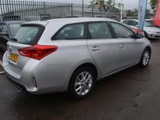 Toyota Avensis foto 10