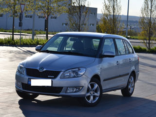 Skoda Fabia foto 2