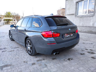 BMW 5 Series foto 4