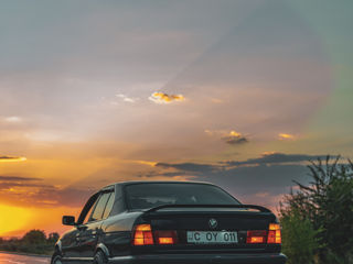 BMW 5 Series foto 5