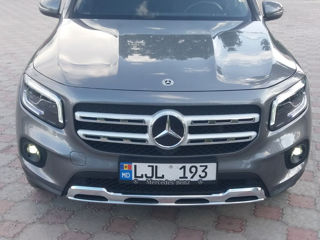 Mercedes GLB