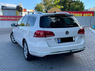 Volkswagen Passat foto 2