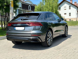 Audi Q8 foto 3