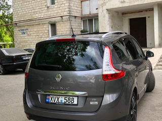 Renault Grand Scenic foto 6