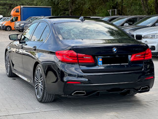 BMW 5 Series foto 5