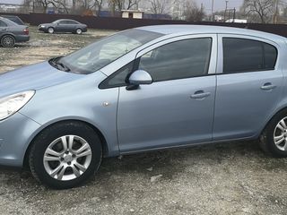 Opel Corsa foto 3