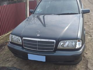 Piese mercedes w212 razborca dezmembrare razborca tapfa balka balca mercedes w212 piese zapciasti foto 4