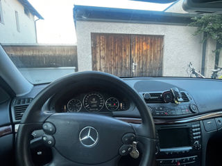 Mercedes E-Class foto 4