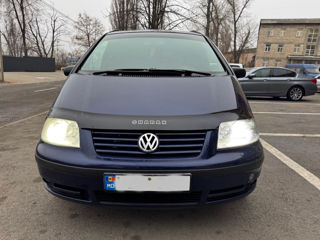 Volkswagen Sharan foto 5