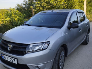 Dacia Sandero foto 4