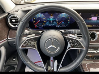 Mercedes E-Class foto 6