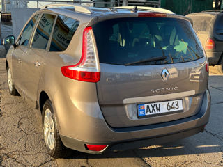 Renault Grand Scenic foto 6