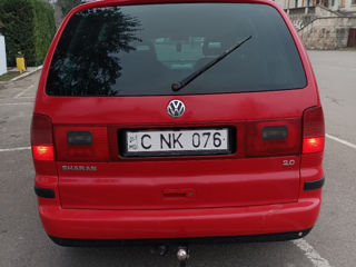 Volkswagen Sharan foto 7