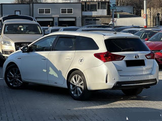 Toyota Auris foto 5