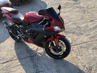 Yamaha R1 foto 6