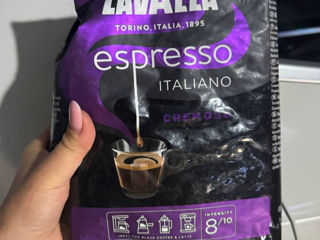 Boabe de cafea LAVAZZA la pret rezonabil