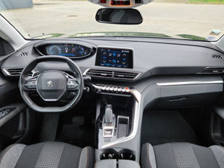 Peugeot 5008 foto 3