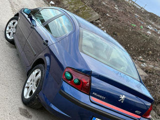 Peugeot 407 foto 2