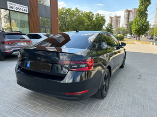 Skoda Superb foto 6