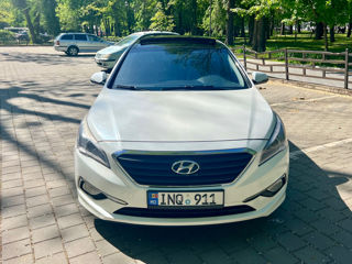 Hyundai Sonata foto 5
