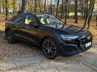 Audi Q8 foto 5