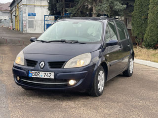 Renault Scenic foto 2