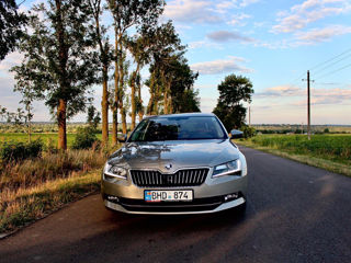 Skoda Superb foto 6