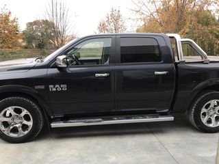 Dodge Ram foto 2