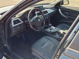 BMW 3 Series foto 8