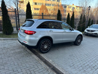 Mercedes GLC foto 3