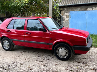 Volkswagen Golf foto 1