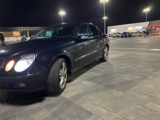 Mercedes E-Class