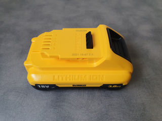 DeWALT DCB187 18V XR Slide 3.0Ah Li-Ion Battery foto 4