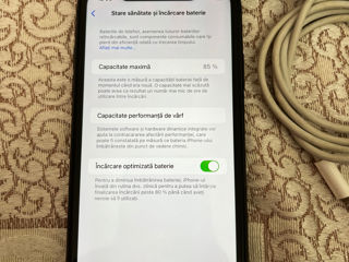 Vând iPhone 11 foto 3