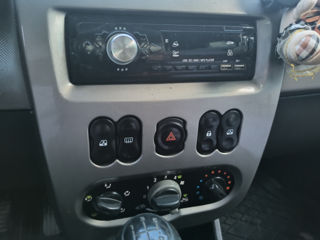 Dacia Logan foto 6