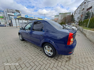 Dacia Logan foto 4