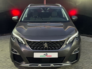 Peugeot 5008 foto 2