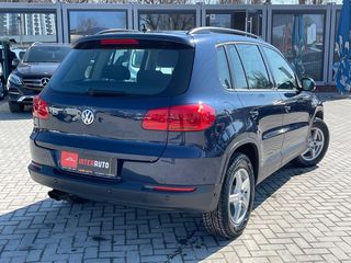 Volkswagen Tiguan foto 4