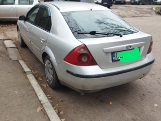 Ford Mondeo foto 3