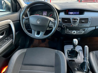 Renault Laguna foto 8