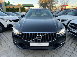 Volvo XC60 foto 2