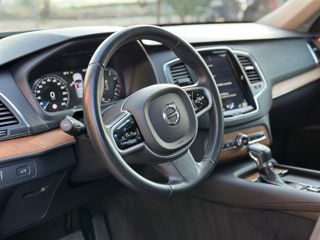 Volvo XC90 foto 7