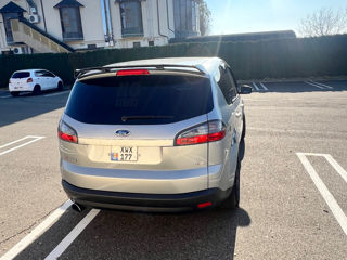 Ford S-Max foto 4