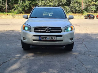 Toyota Rav 4 foto 2